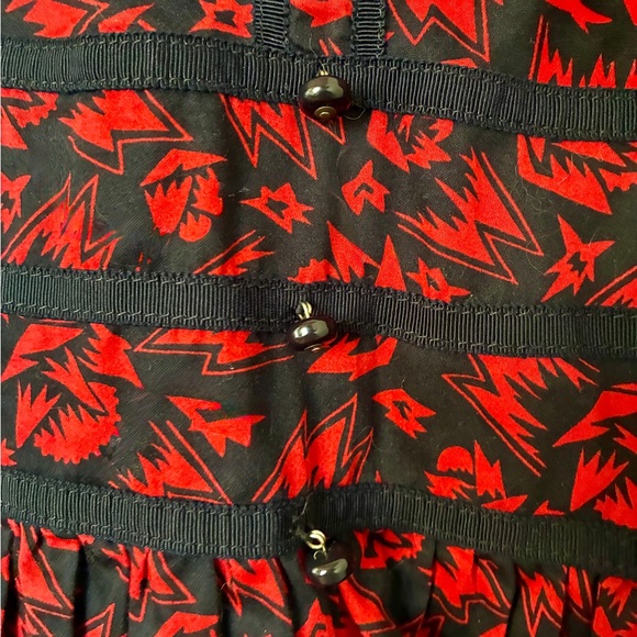 Marc By Marc Jacobs Red and Black Floral Top - Picture 3 of 5